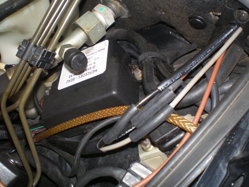 '95 W124 606 Location of glow plug relay? PeachParts MercedesBenz Forum